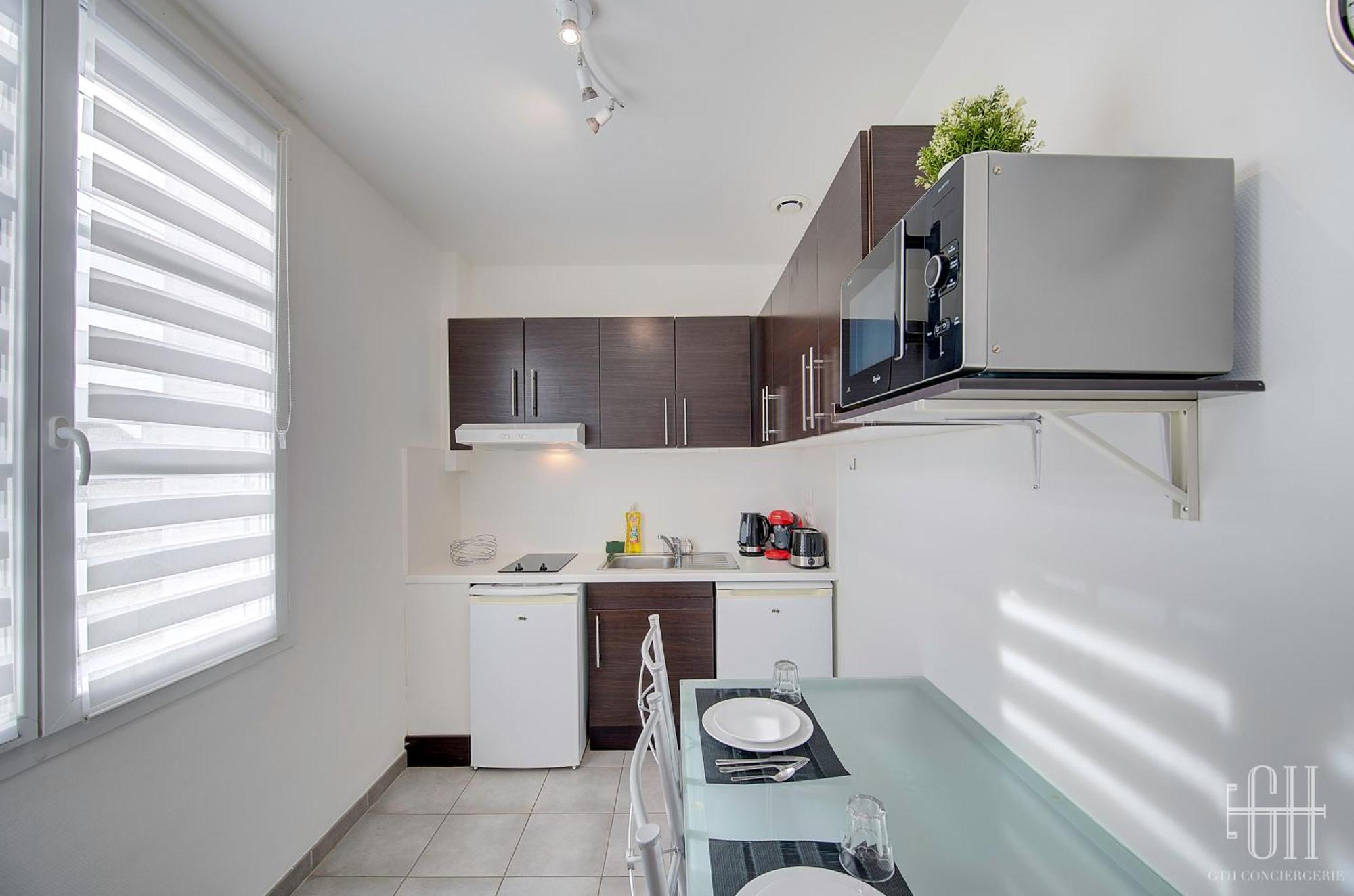 Apartament Nemesia - Proche Gare Saint-Pierre-des-Corps Zewnętrze zdjęcie
